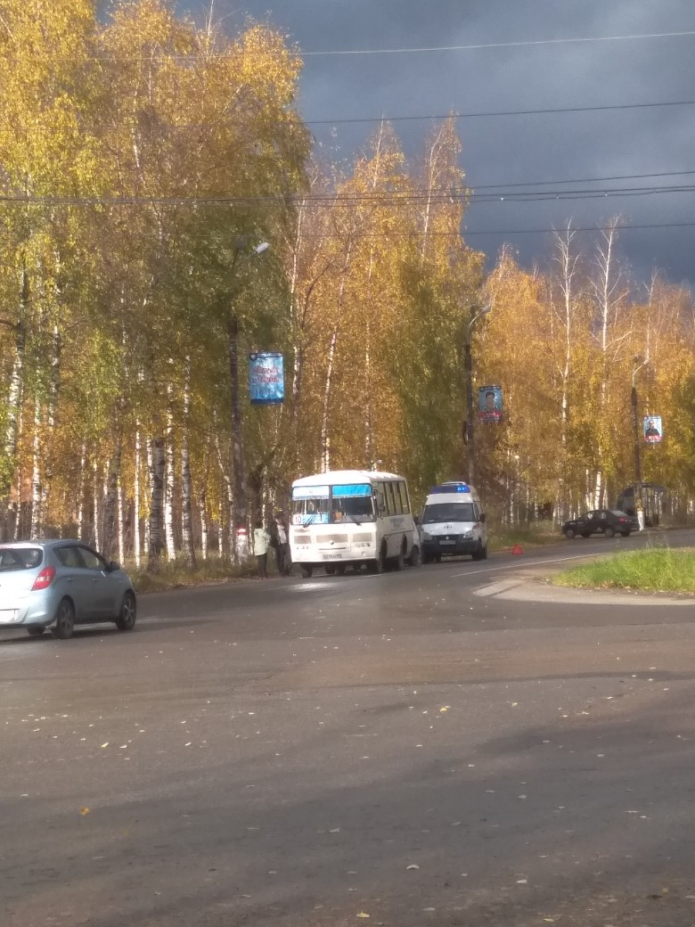 авария на проспекте Свердлова в Дзержинске 13 октября
