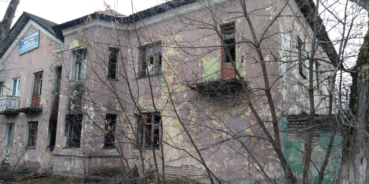 Непотушенная сигарета стала причиной пожара в доме в Дзержинске