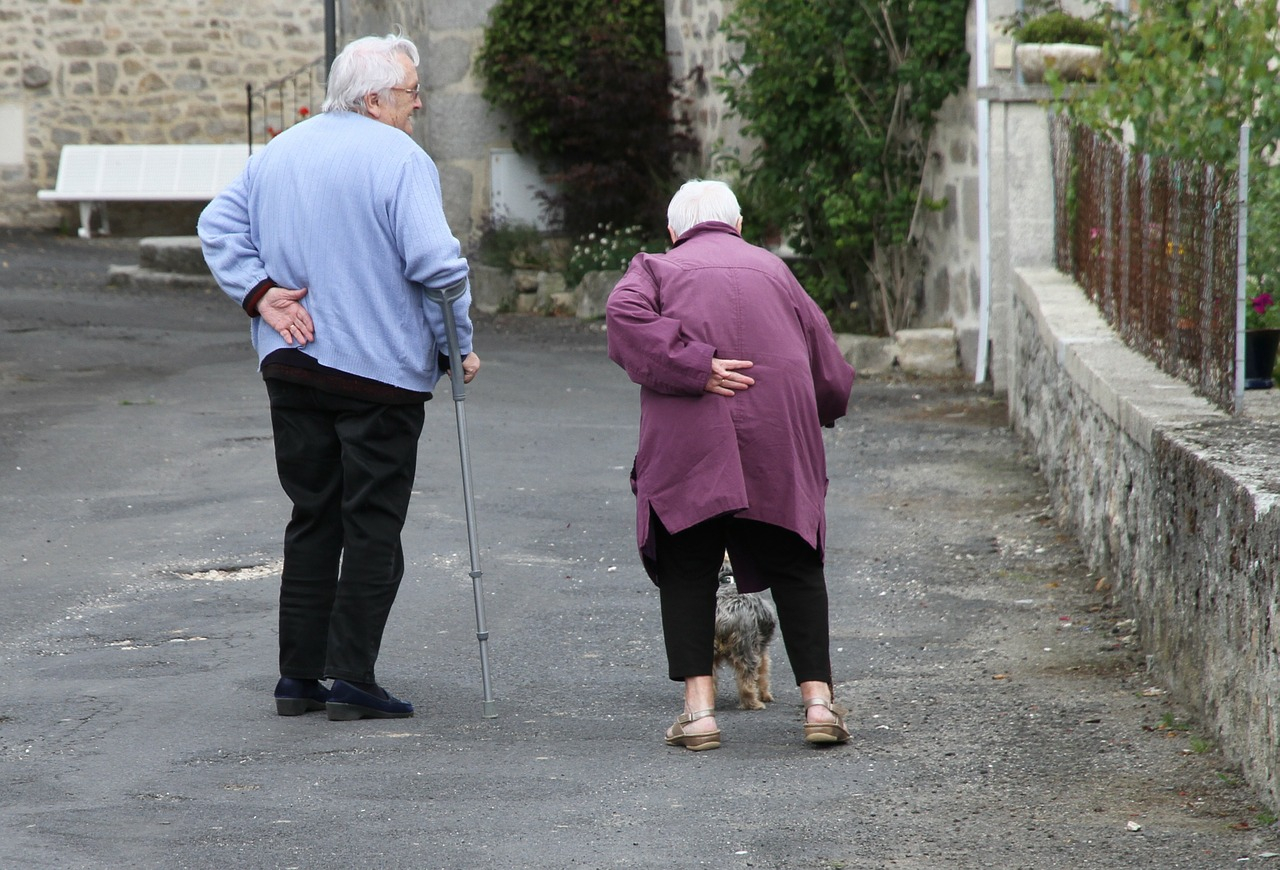 Социальные пенсии хотят прировнять к прожиточному минимуму