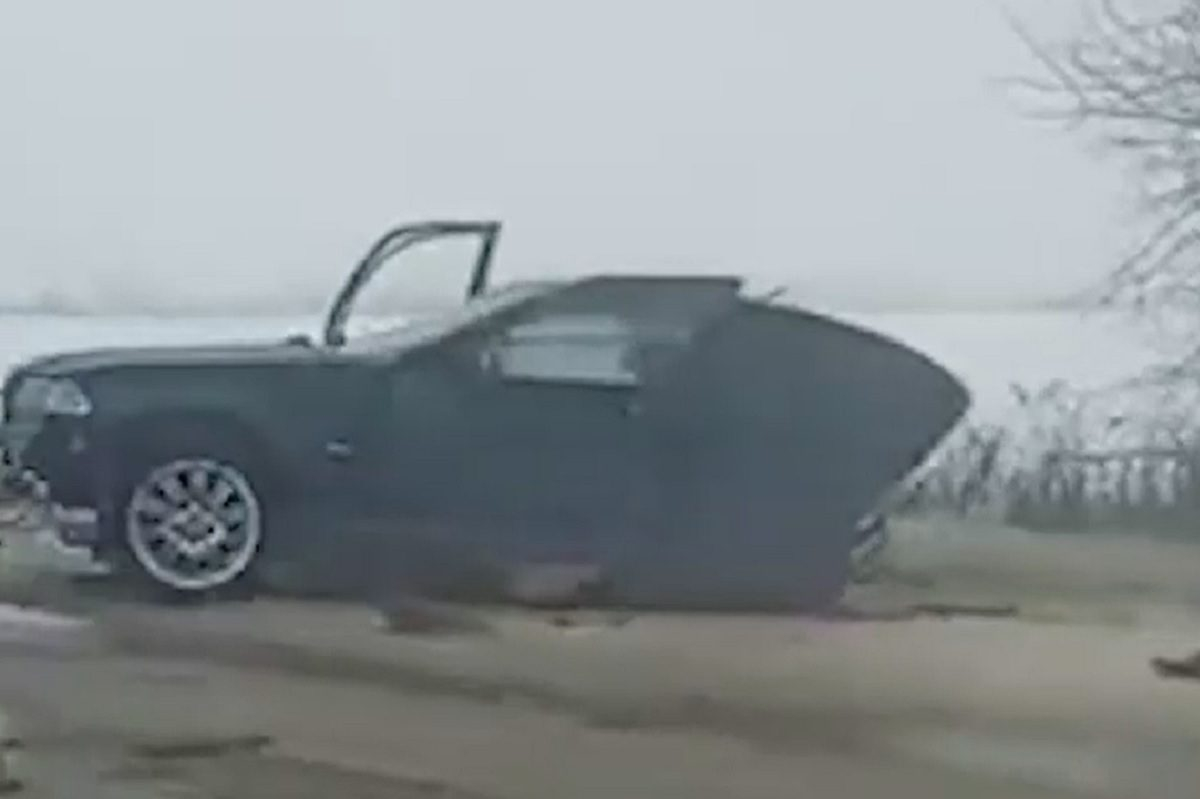 В Нижегородской области BMW разорвало на двое в аварии