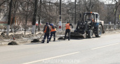 Генеральная уборка в Дзержинске: улицы приводят в порядок после зимы