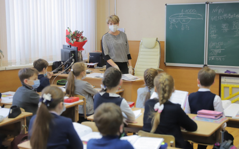 Стало известно, когда в Дзержинске стартует зачисление в первые классы школ
